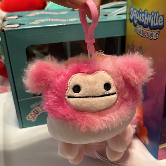 Squishmallows Caparinne the Clip! Only two left! BNWT - Picture 2 of 6
